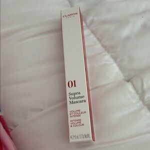 Clarins Supra Volume Mascara in Red and White
